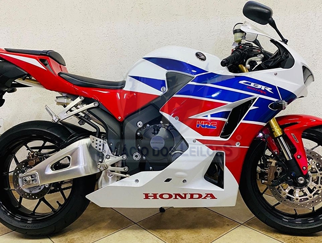 Lote 03 - Honda CBR 600RR 2015