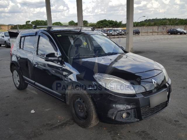 LOTE 023 - RENAULT SANDERO EXPRESSION 1.6 2013