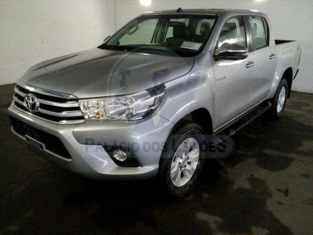 LOTE 037 - TOYOTA HILUX 2.8 TDI SRV CD 2017/2018