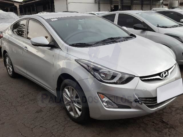 LOTE 022 - HYUNDAI ELANTRA GLS 2.0 16V 2015