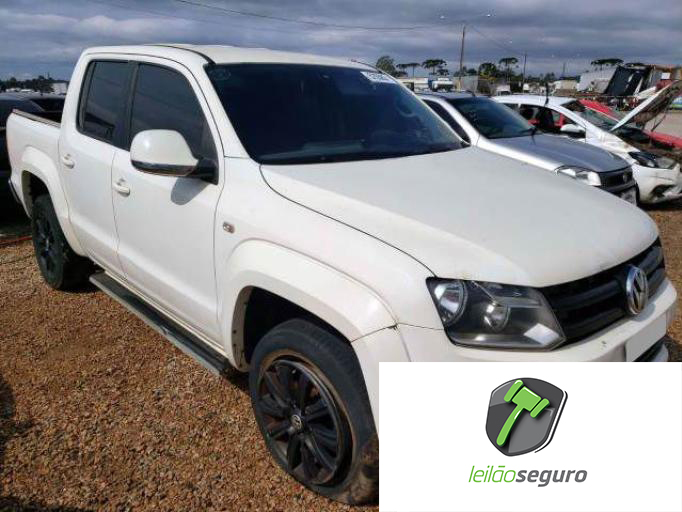 LOTE 036  VOLKSWAGEN AMAROK 2013